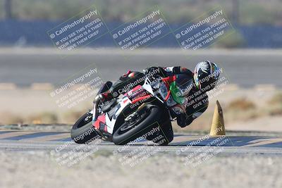 media/Sep-20-2025-Race Pace (Sat) [[d4e1b33f4d]]/Verified/Turn 14 (930am)/